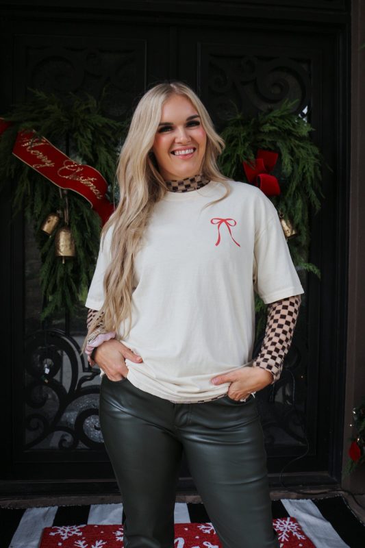 Christmas Postcard Cream Graphic Tee