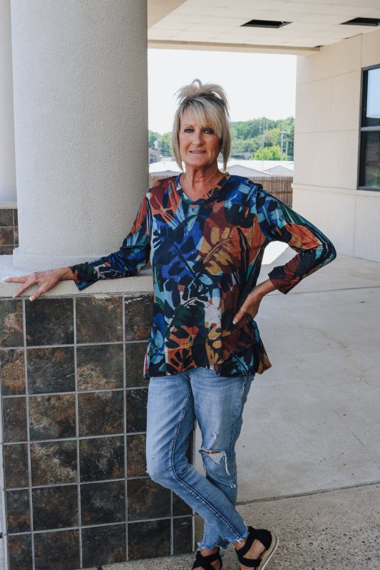 Jess & Jane Rainforest V-Neck Tulip Hem