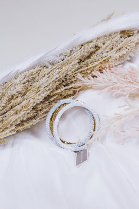 White and Gold Set of 3 Wired Stretch Bracelets