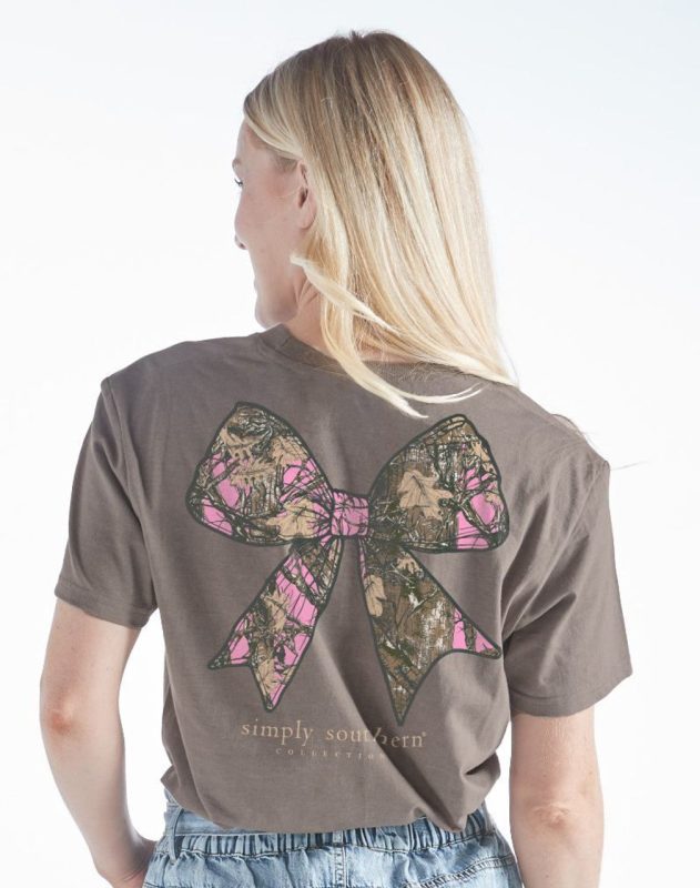 Women's Dark Heather Brown Camo Bow Graphic Tee